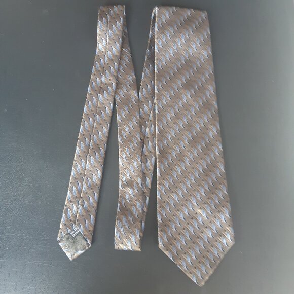 Kolte Italy 100% Silk Men's Tie Beige, Tan & Blue Diagonal Pattern - Picture 8 of 9